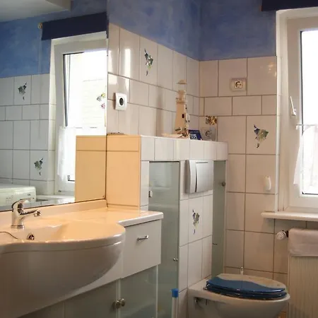 Apartment Monteurswohnung Sudlich Von Leipzig *